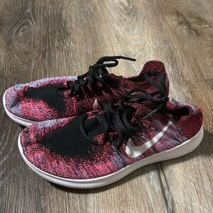 Nike Women’s Free RN Flyknit 2017